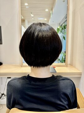 シキ(shiqui) 王道ショートカット/ナチュラルカラー