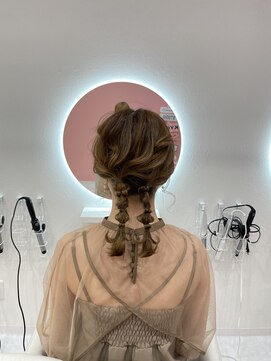 ネオココ(NeocoCO) ツイン編み下ろしアレンジ