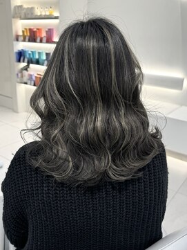 アールプラスヘアサロン(ar+ hair salon) ハイライトカラー