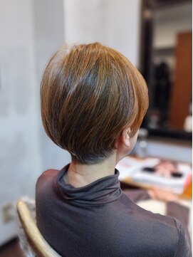 ミーノ(mieno) 乾かすだけでまとまる大人丸みショート