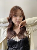 韓国風顔まわりカットと艶感カラー