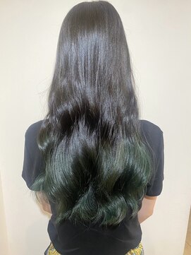 コロ(COLO) 【吉祥寺】 グラデーションカラー ブリーチ グリーン