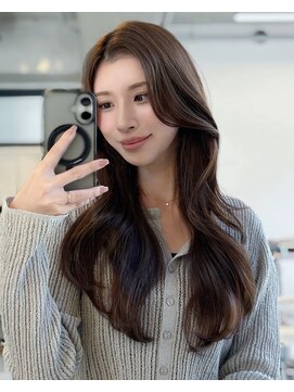 エインアンリー 明治神宮前(AIN.ANLY.) ローズブラウンアッシュブロンド暗めカラーデザインカラー