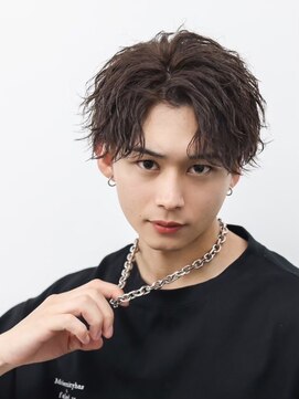 トゥルークリエイション 大宮(True Creation) 無造作センターパート