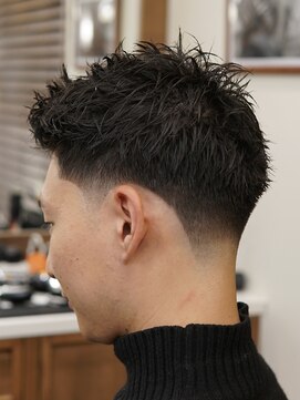 ザチョップショップ キチジョウジ(THE CHOP SHOP KICHIJOJI) スパイキーショートフェードカットシェービング吉祥寺理容室