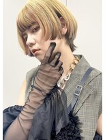 ムク(muku.) 多色使いのショートヘアスタイル