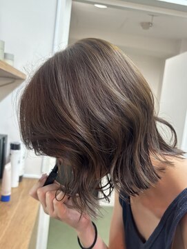 ノービス バイ パーキング 心斎橋(NOV!!!CE by PARKiiiNG) ミルクブラウン/夏のヘアアレンジ/ダウンバンク