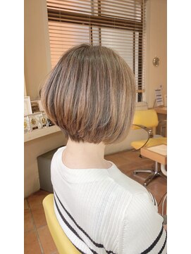 スタジオ キャンパス 前下がりボブ、ショートボブ、愛されボブ
