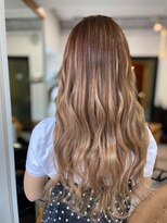 フツーロ 栄(FUTURO)&nbsp;＃ハイトーンロング＃リタッチカラー