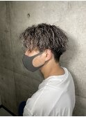 メッシュツイストスパイラルパーマセンターパートツーブロック