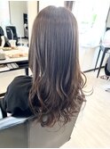 《見附 今町》M3D 透け感アッシュ 巻き髪 ロングヘア