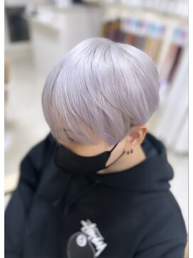 カリーナ(CARINA) ホワイトカラー/パールホワイト