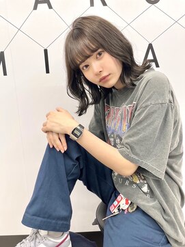 ハルキミナト ジャパン トウキョウ(HARUKI MINATO japan TOKYO) くびれボブ