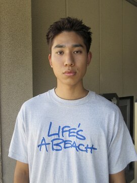 ジャド(JUDD) スパイキーショートナチュラルブラウンカラー