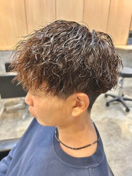 ニアウ 伊勢崎連取店(Niau) 緩めツイストスパイラルパーマツイストパーマ波巻きスパイラル