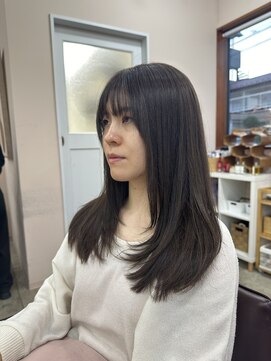 キュオンシア(CUEON. ciea) レイヤー×透明感グレージュ