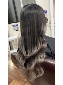 アーチフォーヘア 心斎橋店(a-rch for hair) プルエクステでグラデーション風に！