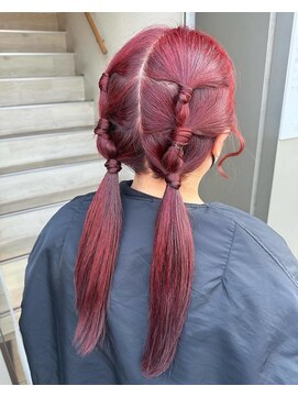 サロン ド ユーア(salon de yuua) 推しカラー　ワインレッドカラー　ツインアレンジ