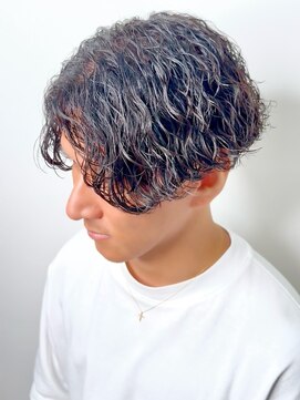 イーストハムアネーロ(EAST HAM anello) メンズパーマ/波巻き/ツイスト/スパイラル/ニュアンスパーマ