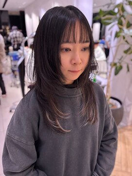 ステア ケース(stair case) 韓国ハッシュカットレイヤーカットインナーカラー