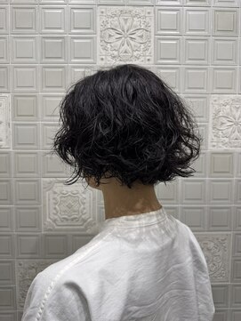 ヘンリエッタ 自由ヶ丘(Henrietta) ランダムボブパーマ