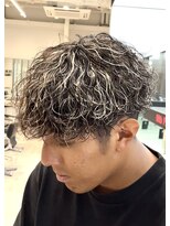 フィフスパーク(fifth PARK) 渋谷波巻きツイストスパイラルシャドウパーマ束感メンズカット