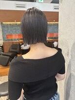 ベンティ(venti)&nbsp;【VENTI 子安】ほんのりレイヤー切りっぱなしボブ×グレージュ