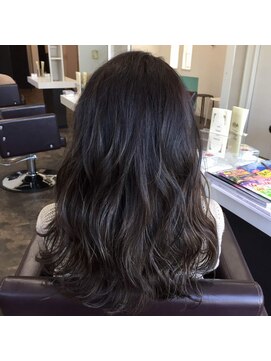 アリア トータルビューティー(Aria total beauty) ふんわりブルージュ