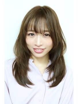 アユラ イオン八戸田向店(AyuRa) レイヤーオンレイヤー