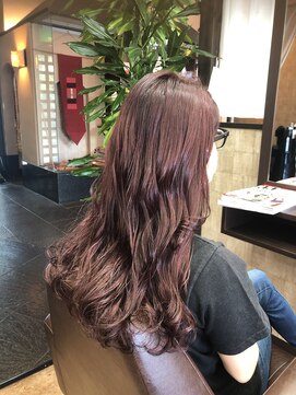 ナトゥーラ 岐阜(Natura) 艶ピンク