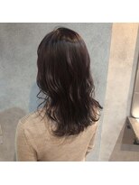 ヘアサロンM 新宿&nbsp;ナチュラルな色味が可愛いベリーピンクカラー