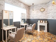 アグ ヘアー トパーズ いわき植田店(Agu hair topaz)