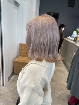 クシュ 所沢東口店(kusyu...) 大人かわいいロブヘア/ホワイトミルクティー/プラチナベージュ