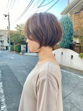 アデプト 綾瀬店(adept) 大人前下がりショート【綾瀬/北千住/亀有】