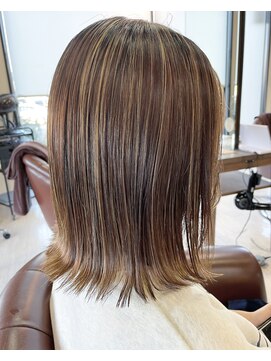 エニー(ENii) シャープハイライト・クリアベージュロブ