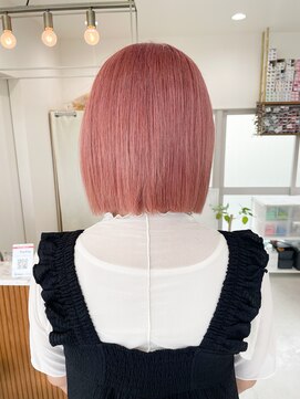 ラシク(racic) 【racic】切りっぱなしクリアピンクボブ