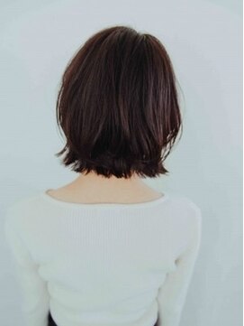 ヘアアンドリラクゼーション シャッセ(Hair&Relaxation SASE) ボブウルフスタイル