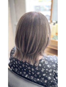 クララ 博多駅前(CLALA) 白髪改善アッシュグレージュボブ【古賀義大】