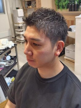 エマノン(EMANON)の写真/梅屋敷徒歩5分◆メンズ大歓迎！眉カット可だからトータルの身だしなみケアもでき、清潔感のある印象に☆
