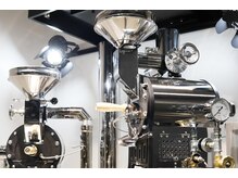 カシータ(casita)の雰囲気（自家焙煎設備があり店内で自家焙煎しています♪豆販売しています）