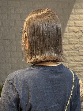 ジゼル 前橋(Giselle) 切りっぱなしボブ◎小顔見せ×韓国風タッセルカット