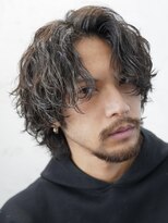 フィフス 大分(fifth)&nbsp;大分ツイストスパイラルパーマメンズカットセンターパートウルフ