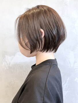 エリマバイフィフス 調布(elima by fifth) 調布イルミナカラーレイヤーボブウルフショートカットベージュ