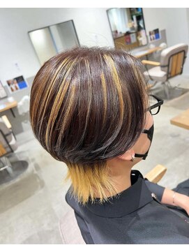 ラピスタ 池袋(Lapista) 韓国ヘアレイヤーカットダブルハイライトカラー【Lapista池袋】