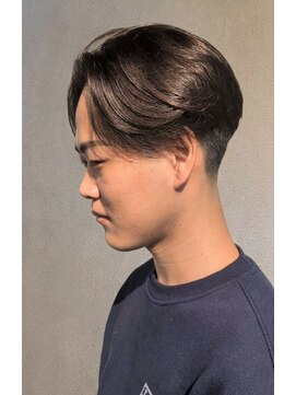 ワンワンオー バーバーショップ コンチネンタル(@110 BARBER SHOP continental) ニュアンスパーマ