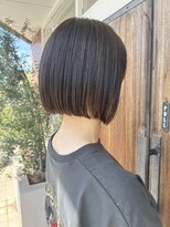 シャポン&nbsp;艶感ナチュラル！丸みボブ