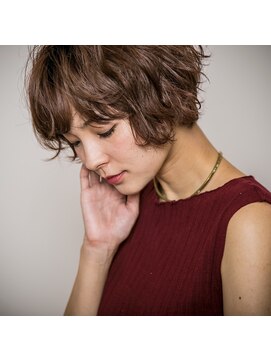 アピッシュ シェリ(apish cherie) ゆるカジュアルショート