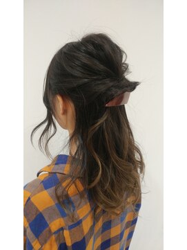 ラ ブーケ 中川中島店(La Bouquet) ハーフアップ