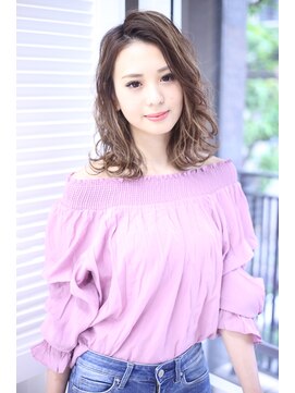 オーロ 西宮店(ORO) 透明感あふれるヌーディーカラー◎ウルフカット