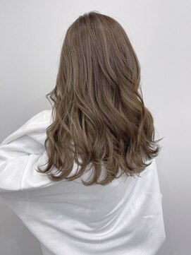 ジゼル(gisele) (稲毛)white highlight